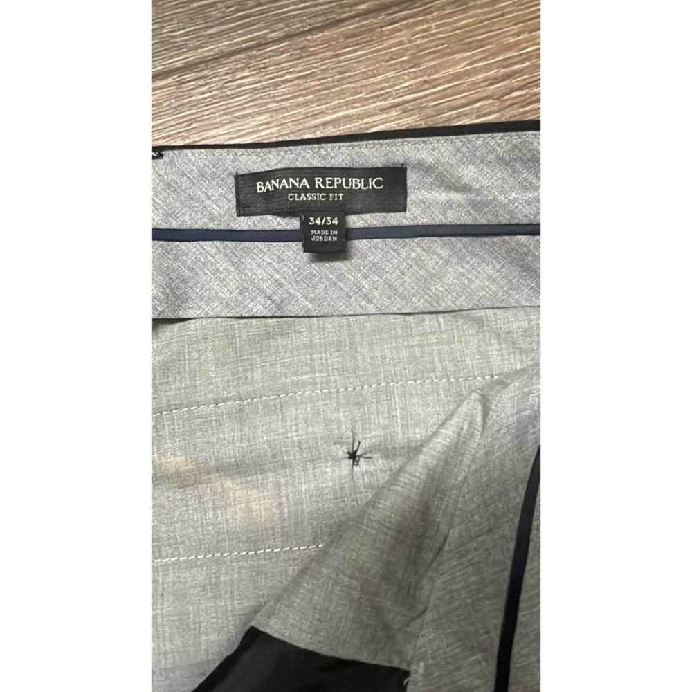 Banana Republic Classic Fit Men's Dress‎ pants. Size 38x34 tagged 34/34 Jordan